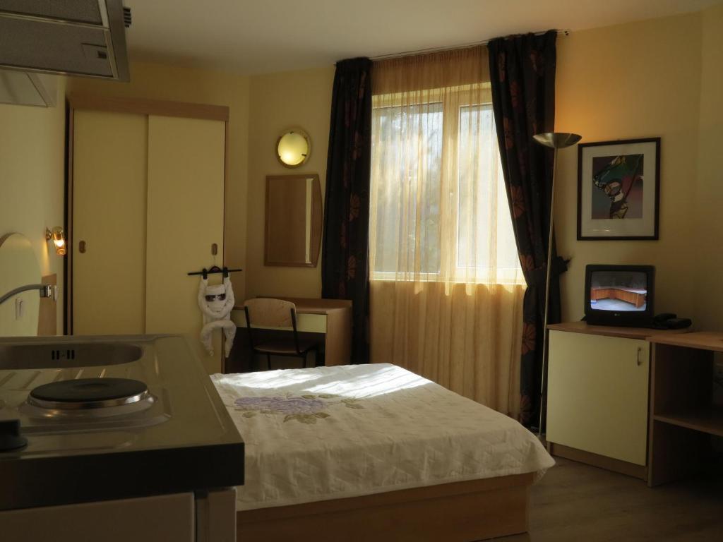 Solaris Apartments Saints Constantine and Helena Pokoj fotografie