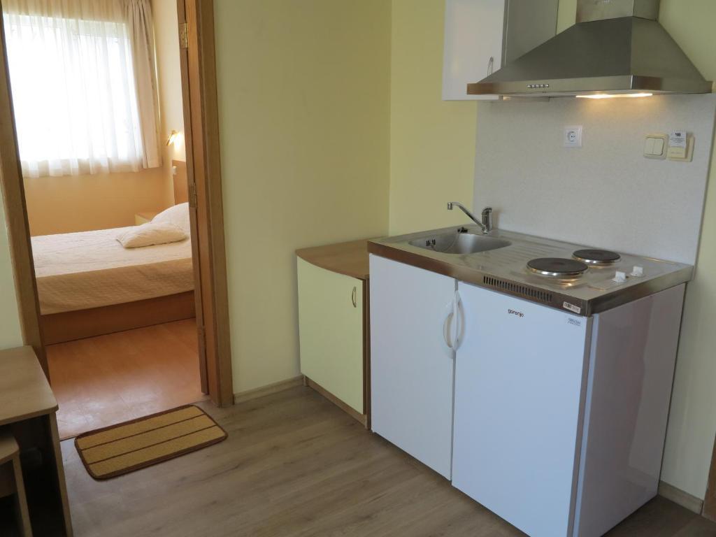 Solaris Apartments Saints Constantine and Helena Pokoj fotografie